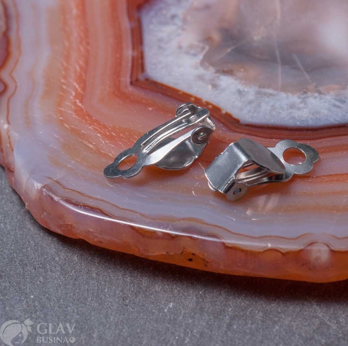 Основы для клипс с гладкой и круглой площадкой, хирургическая сталь, длина 18мм, сеттинг 8мм.