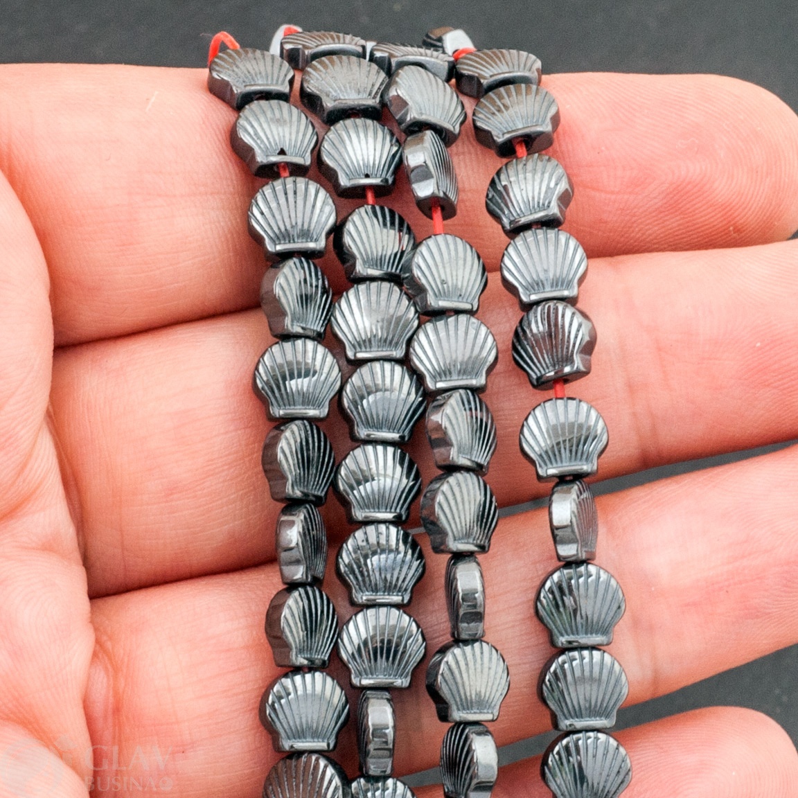 ОПТ (50 бусин) Бусина немагнитного гематита, ракушка-жемчужница, 6х6х2,5, отв1мм.