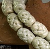 Бусины-бочонки из хэнаньского нефрита с узором, цвет светлый аквамарин, р-р 16х12мм, отв-е 2мм.
